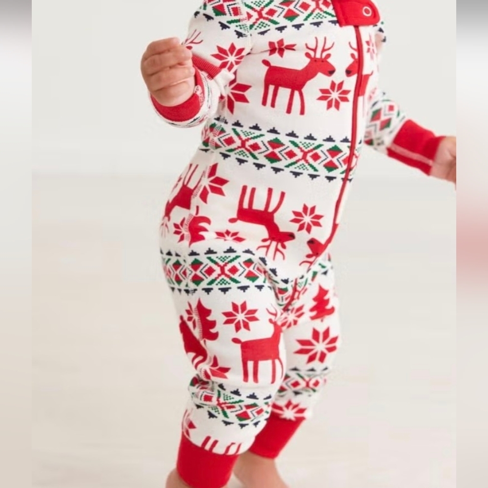 Hanna Andersson Red and White Holiday Deer Print Organic Cotton Pajamas 12-18
